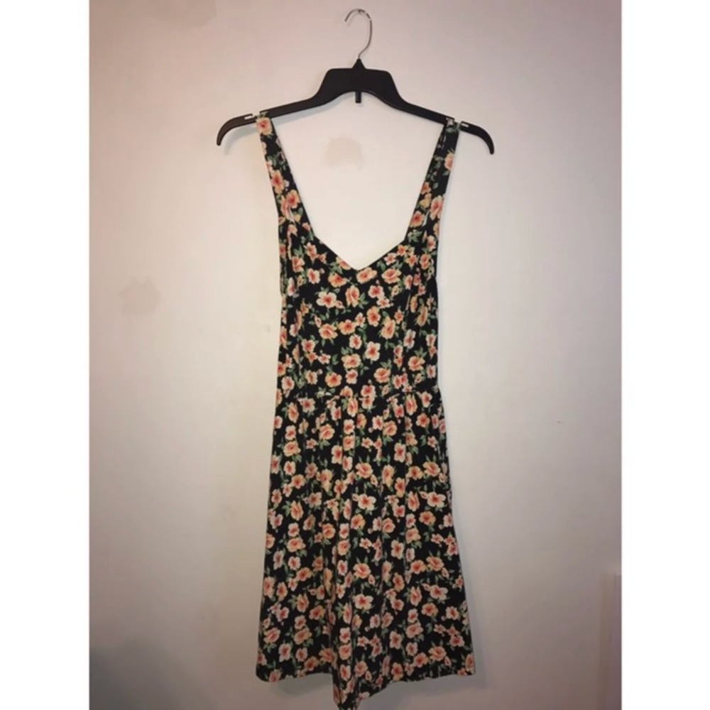 Forever 21 Plus Floral Crisscross Dress